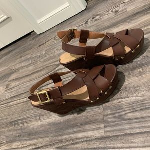 Fergalicious Lucy wedges size 9.5